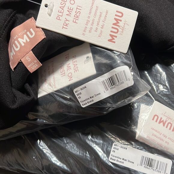 Show Me Your Mumu Florentine Maxi Dress in Black Stretch NWT - Picture 9 of 9